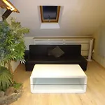 Lan *