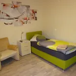 Lan Apartman