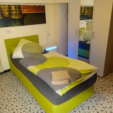 Private Lan Апартаменты Бад-Ротенфельде