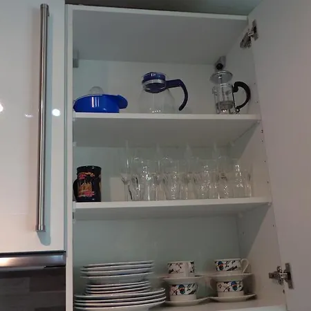 Lan Apartament *
