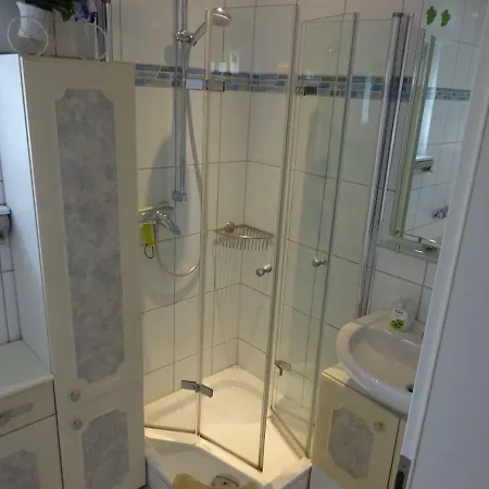 Private Lan Бад-Ротенфельде